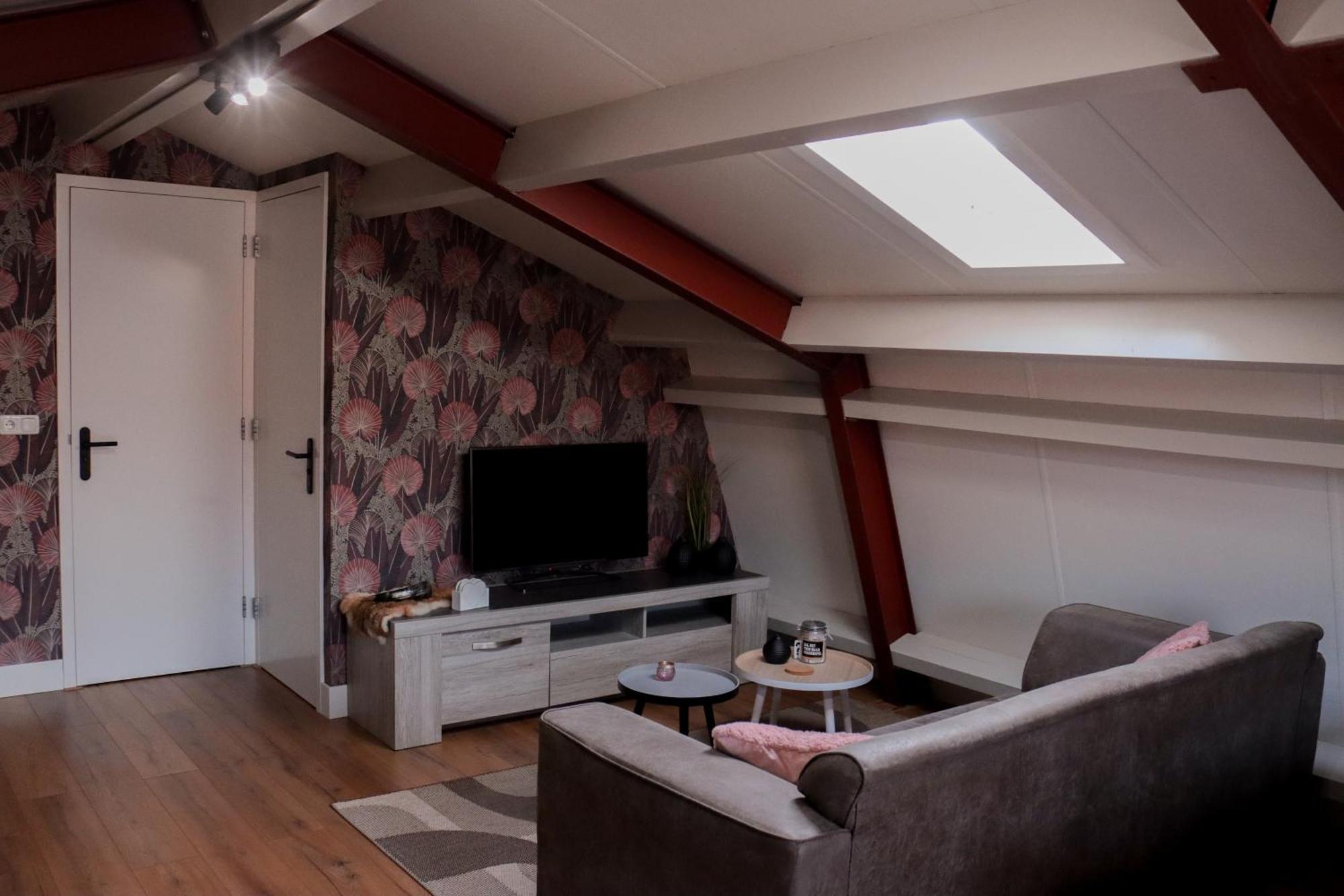 B&B De Kalverschuur Schoonrewoerd Exteriör bild